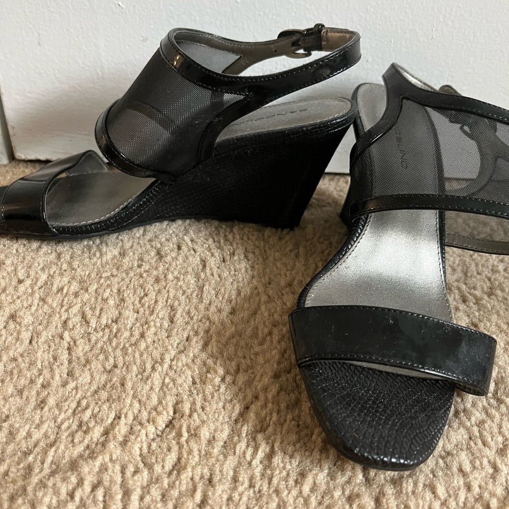 Bandolino Mesh Wedge Heeled Sandal - Size 7